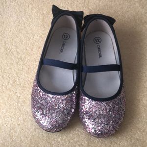 Cherokee Glitter Flats with bows